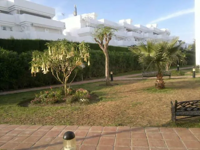Urb. Pelikan Park Calle Sabinillas Nº 3 Hotel Estepona Apartamento
